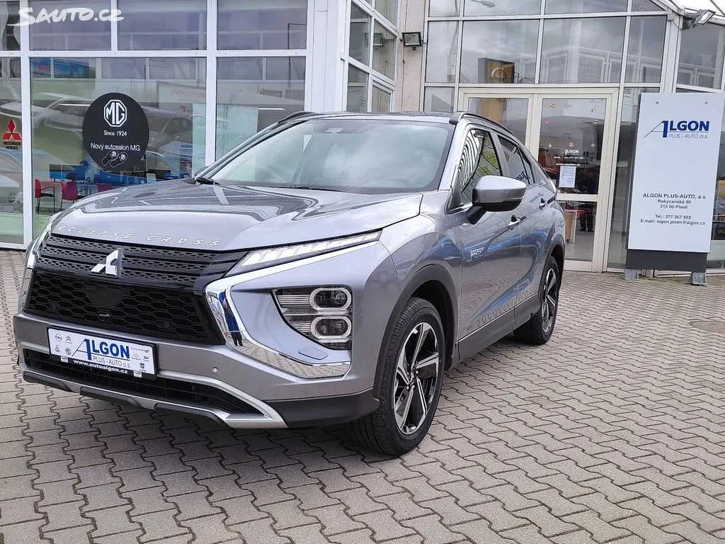 Mitsubishi Eclipse Cross Invite 2,4 + 2el. 138kW AT Image 1